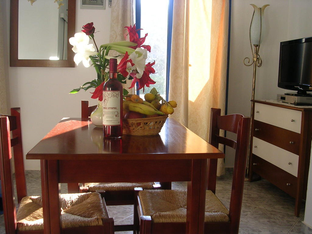 Stefanos Apartments Agia Fotia  Extérieur photo
